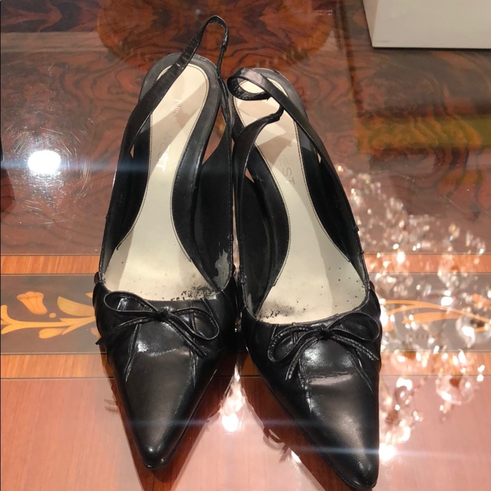 Nine West pointy blk leather sling backs size 7.5